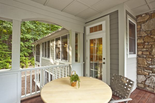 Cost of Covered Porch Installation in South Lyon