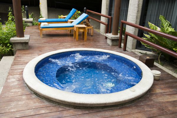 Cost of Hot Tub Deck Construction in South Lyon